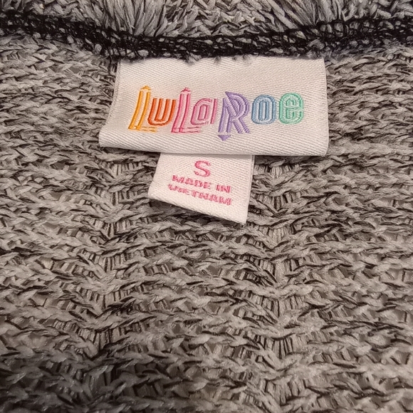 LuLaRoe Lindsay Women's Cardigan Kimono Open Front B/W Size Small - Picture 3 of 13